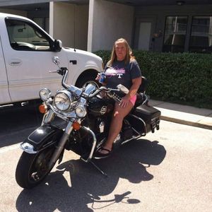 Meet your Posher, Earline